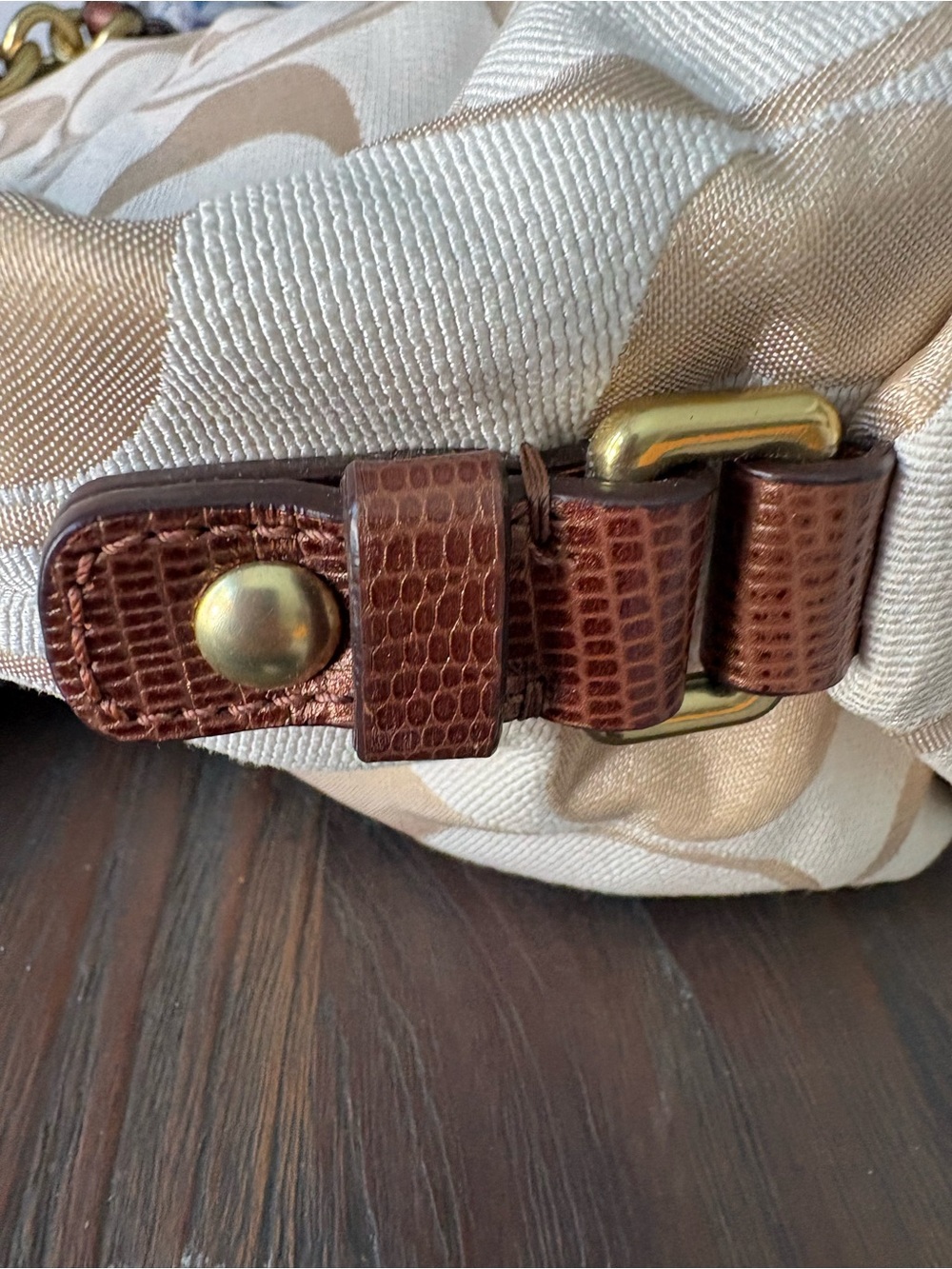 Coach Signature Canvas Shoulder Bag in Khaki/Chalk - Picture 9 of 14